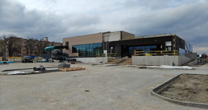 Basen w Działdowie rośnie w oczach